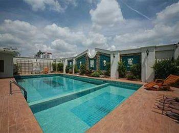 Oyo 796 Paradise Sukhumvit Hotel