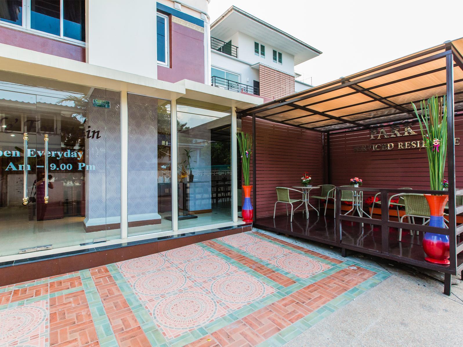 Oyo 796 Paradise Sukhumvit Hotel Bangkok