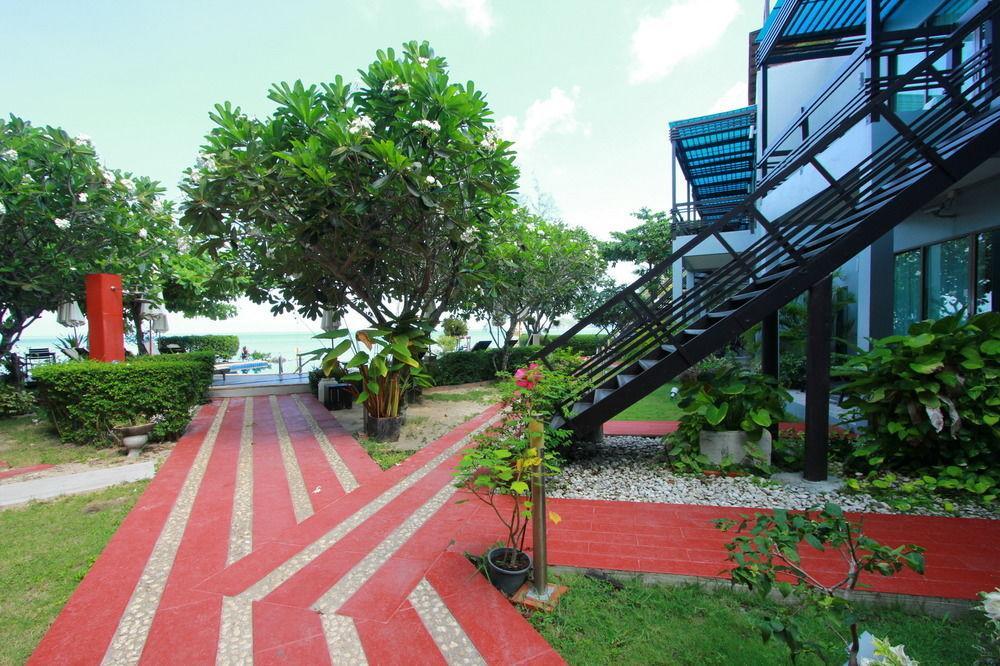 Maya 4*