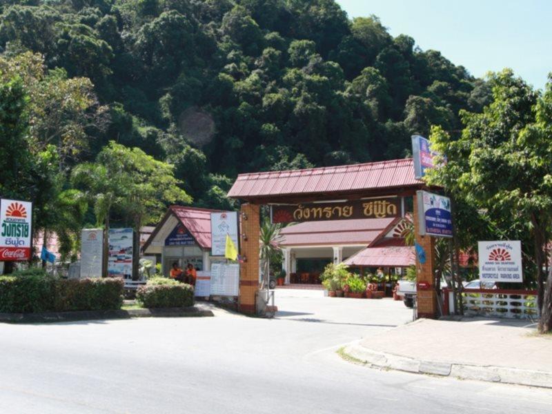 Bay Tonsai Beach