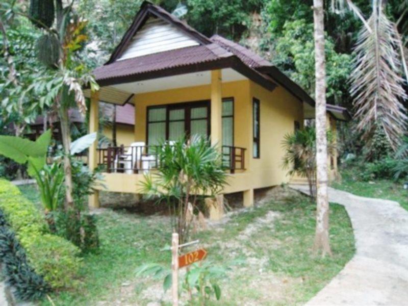 Resort Bay