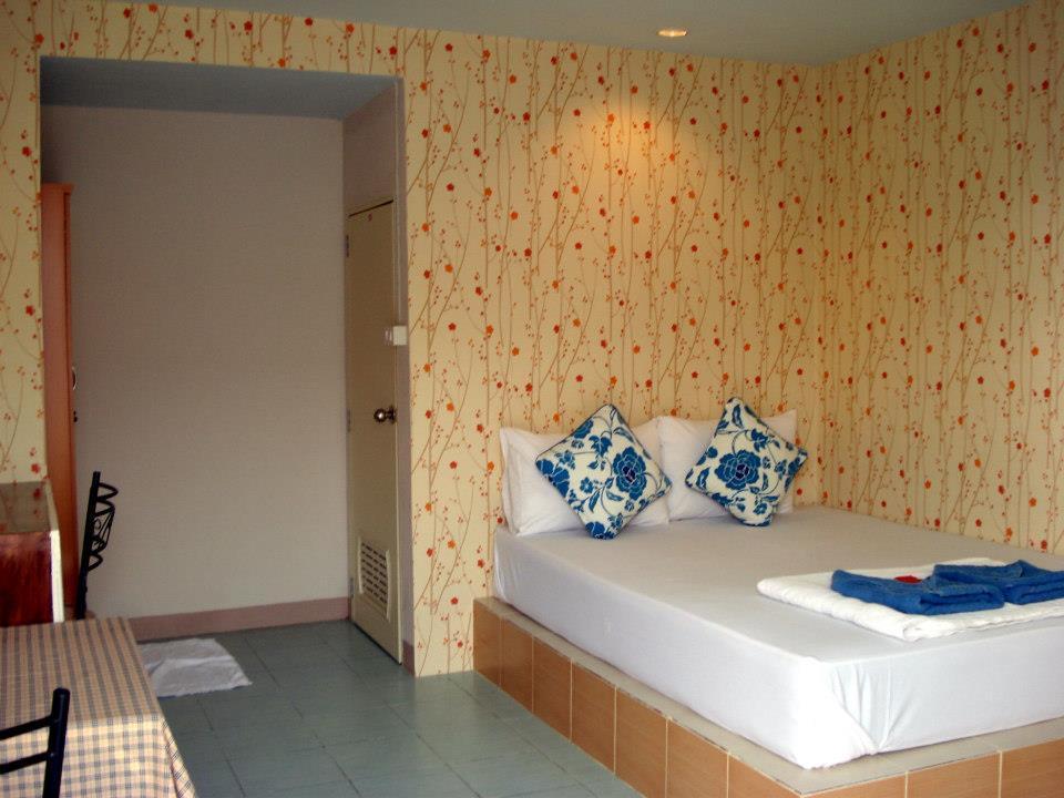 Guest house Baan Lom Talay