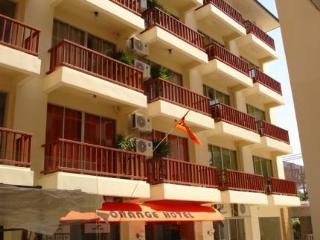 Hotel Orange 2*