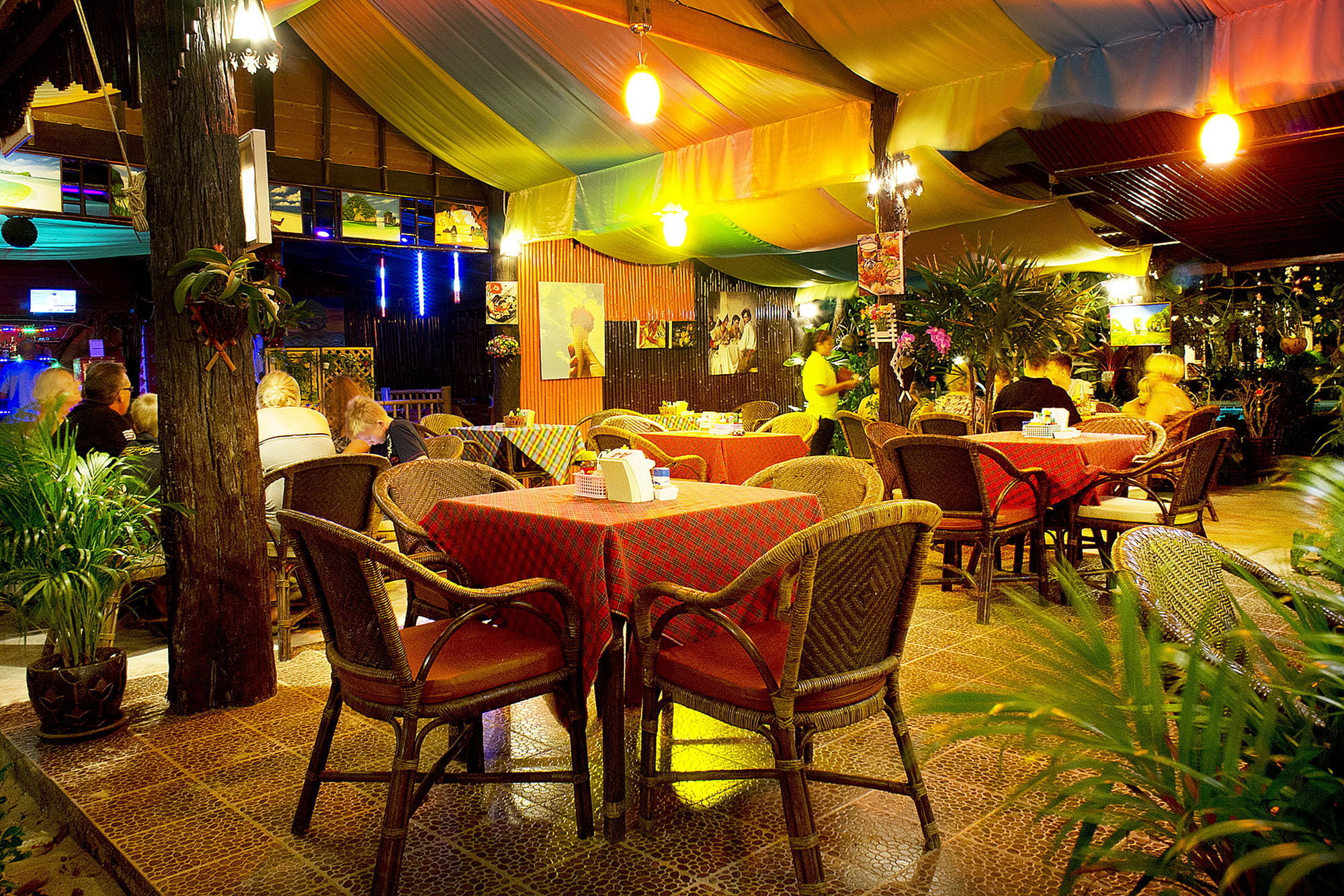 Lanta Pavilion - Resort