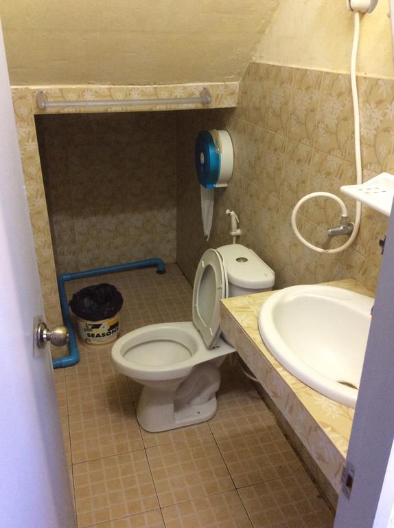 Maddy's Hostel