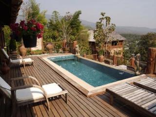 Insda By Infinity Homes 3*