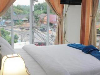 Chatchada House 3*
