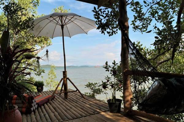 Deep House Sea View Homestay *