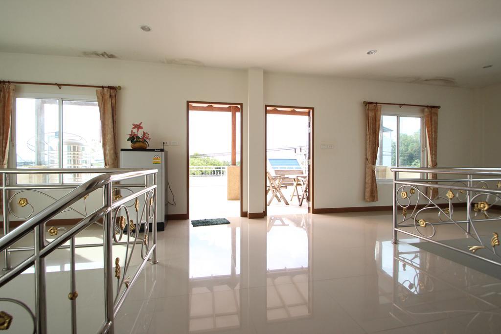 Homestay Uncle House *