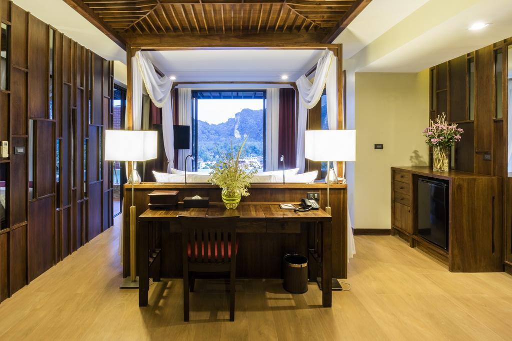 Aonang Phu Pi Maan & Resort 4*
