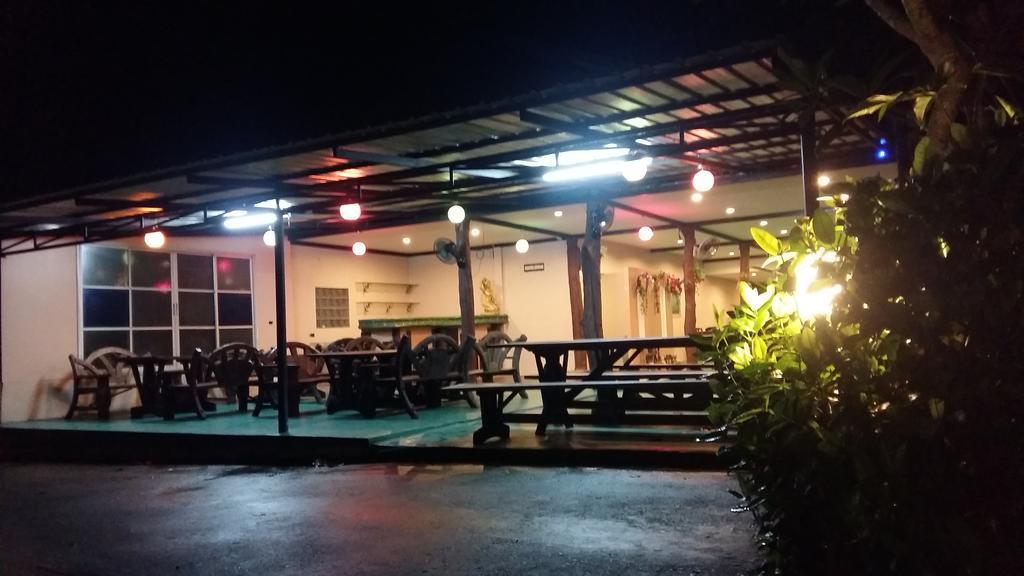 Resort Phu Panwa 3*