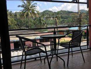 Hotel The Morning Minihouse Aonang 2*