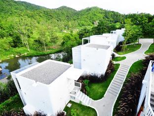 Aristo Chic & Farm 4*