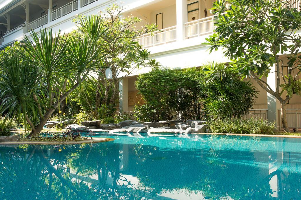 Kalanan Riverside Hotel 4*