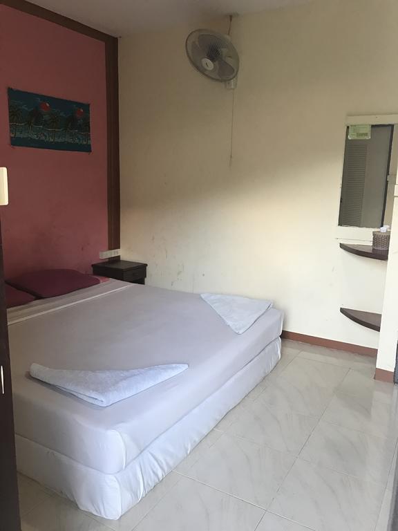 Pak Klong For Rent Hotel