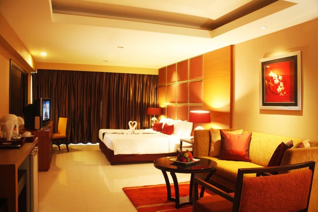 Hotel Furama Silom 4*