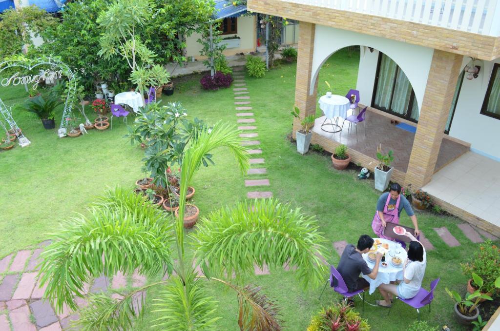 Guest house Charming 2*