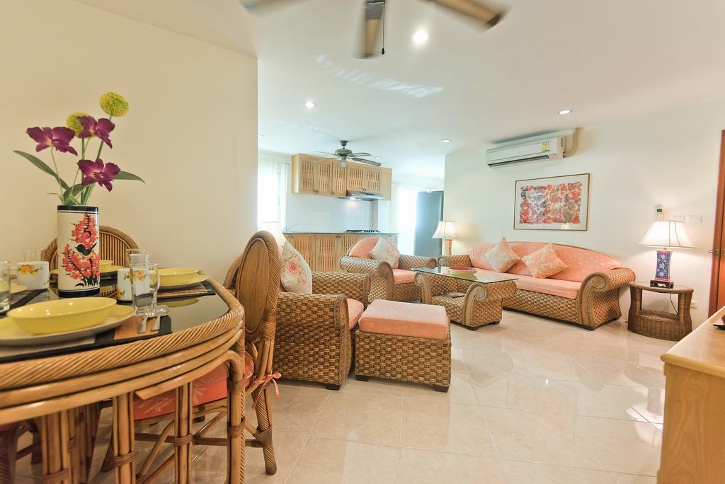 Butterfly Garden Boutique Residences: Luxury & With Full Amenities Pattaya
