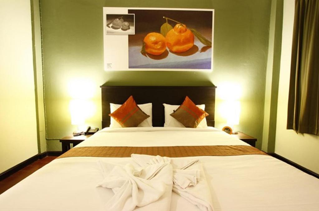 Guest house Orange Tree House 2*