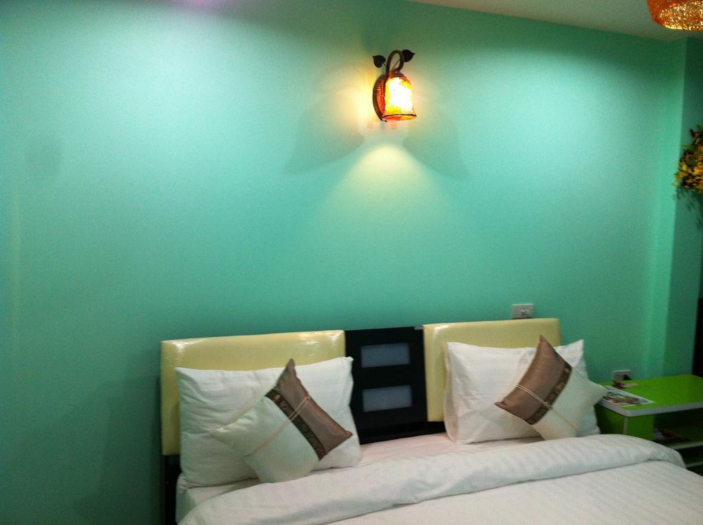 Charming 2* Suan Phueng