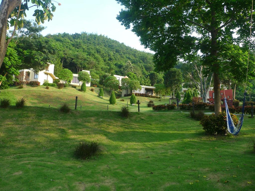 Hi-scene Resort 3*