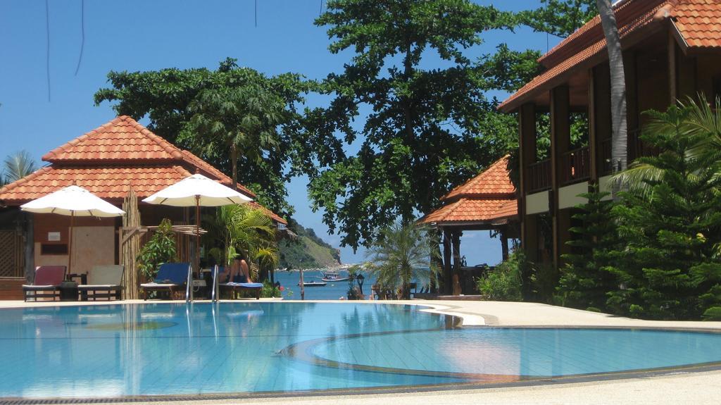 Havana Phangan 3*