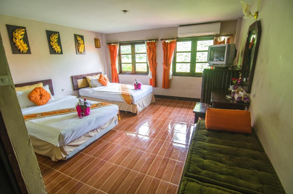 Hotel Guitar Krabi
