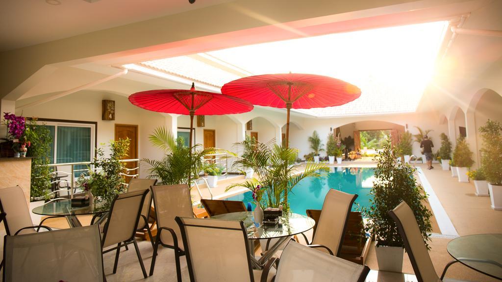 Resort Nok & 4*