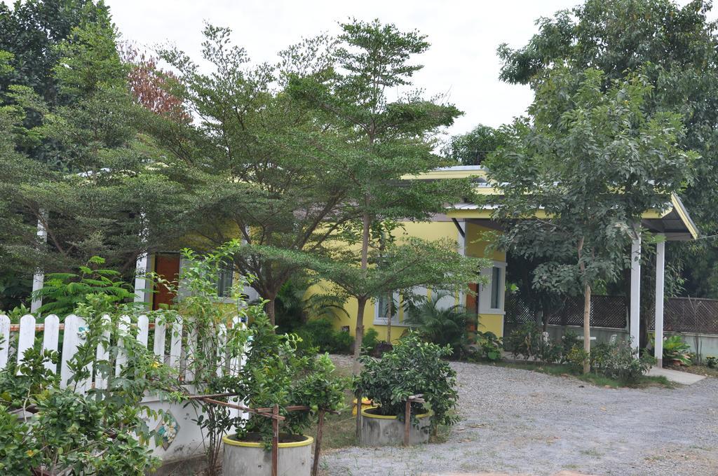 Feel Good Resort