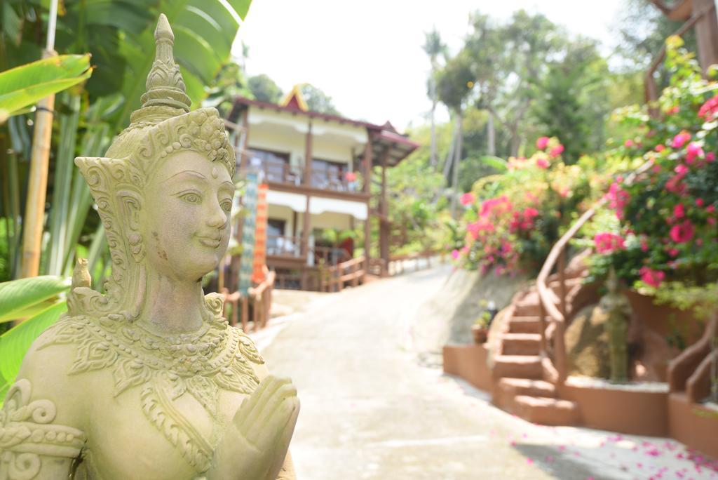 Moonstone Resort 3*