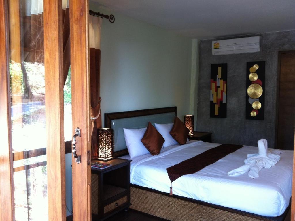 Lanta Happy Hill Resort 2*