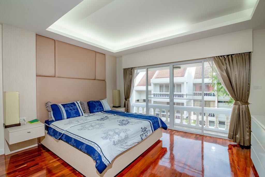 Baan Suksamran Villa *