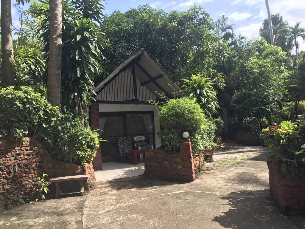 Pine Resort *