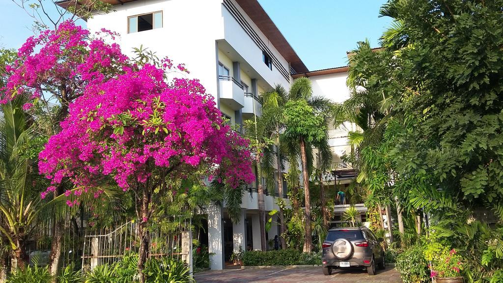 Hotel The Greenery Krabi