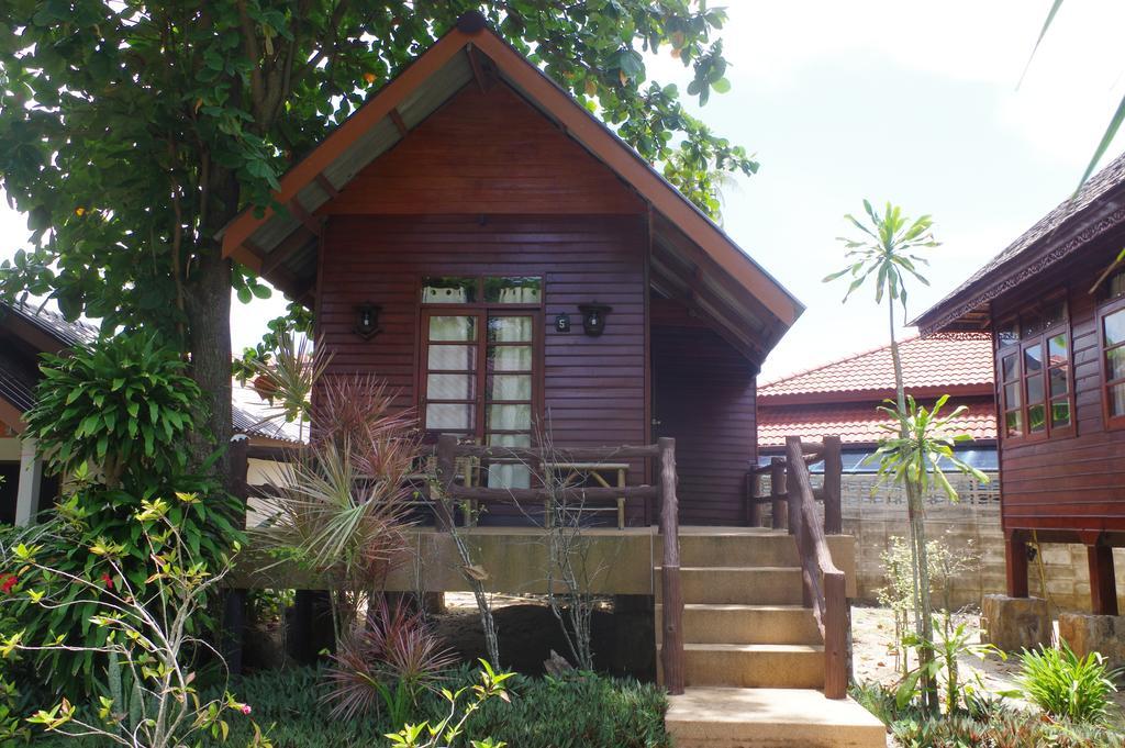 Resort Thai House
