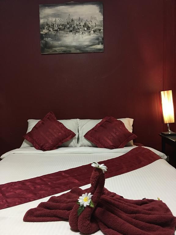 Guest house Leaf 2*