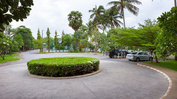 Baan Tiewklurn Beachfront Condomium Hua Hin