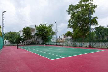 Baan Tiewklurn Beachfront Condomium 3*
