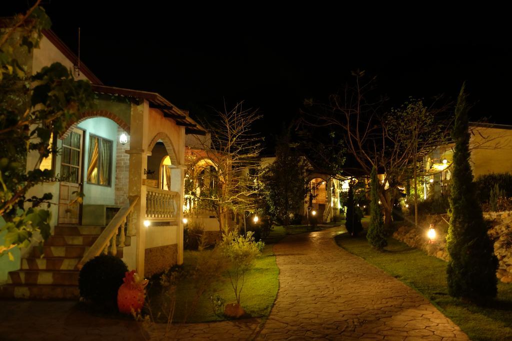 Resort Stamp Hills 3*