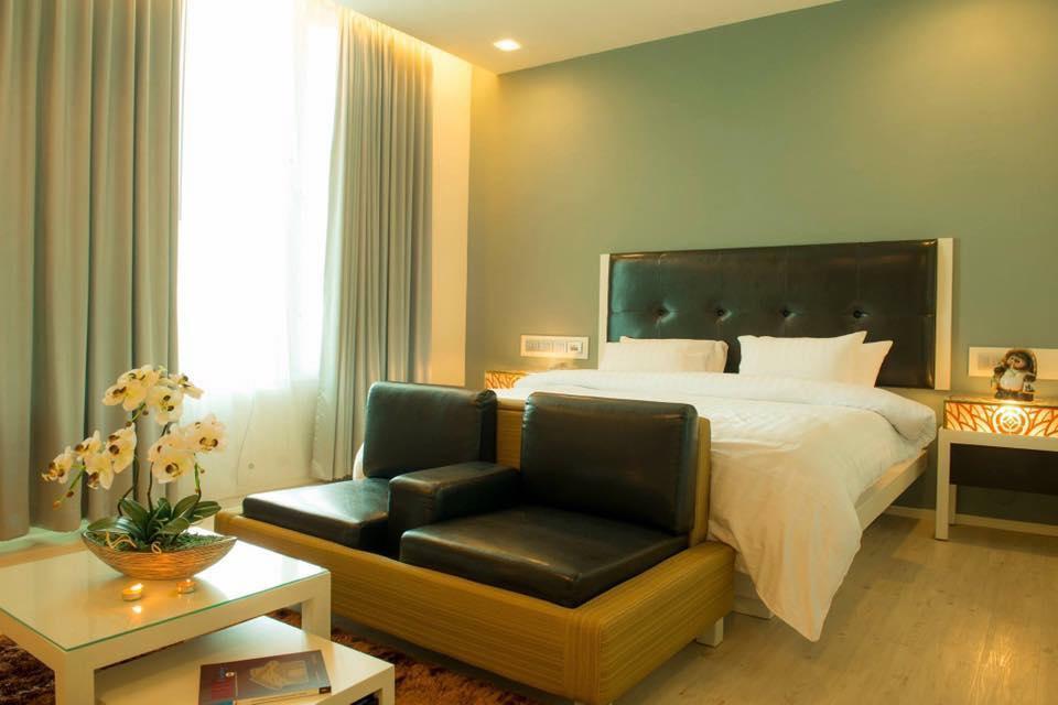 The Beverly Hills 4*
