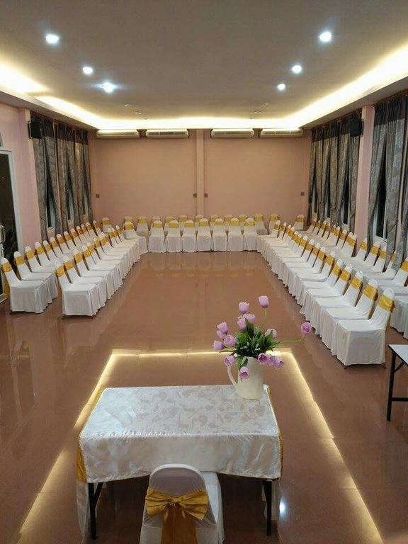Resort Stamp Hills 3*