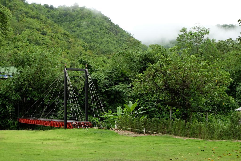Resort Stamp Hills