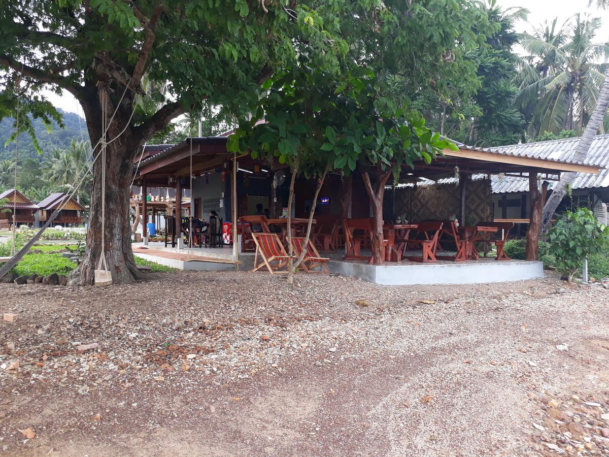 Mook Anda Lanta Village Resort