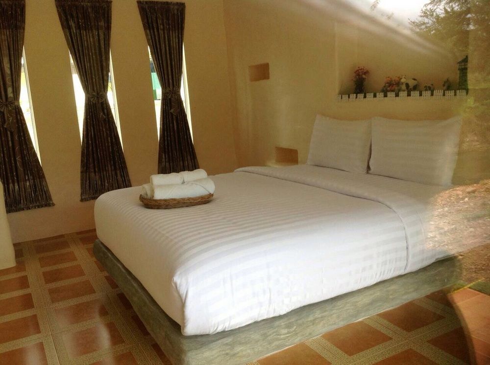 Dandelion 3* Suan Phueng