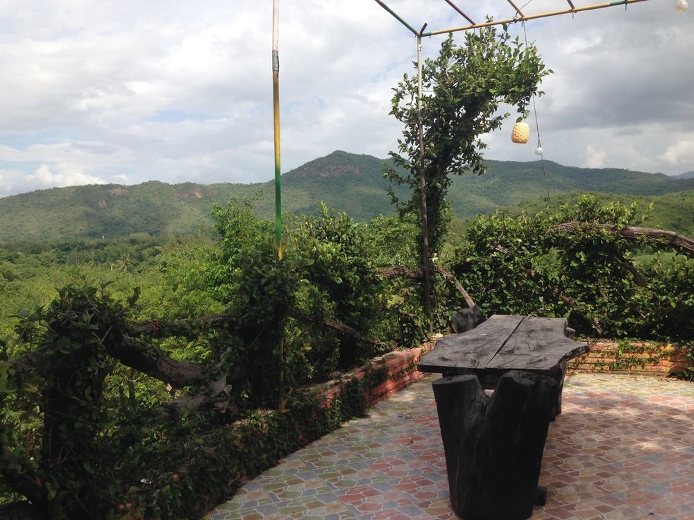 Ingmhok Country Mountain View