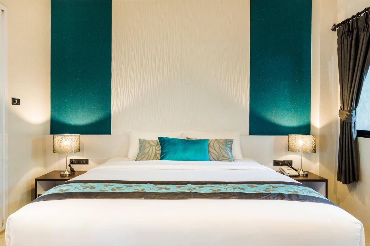 The Hotel 3*