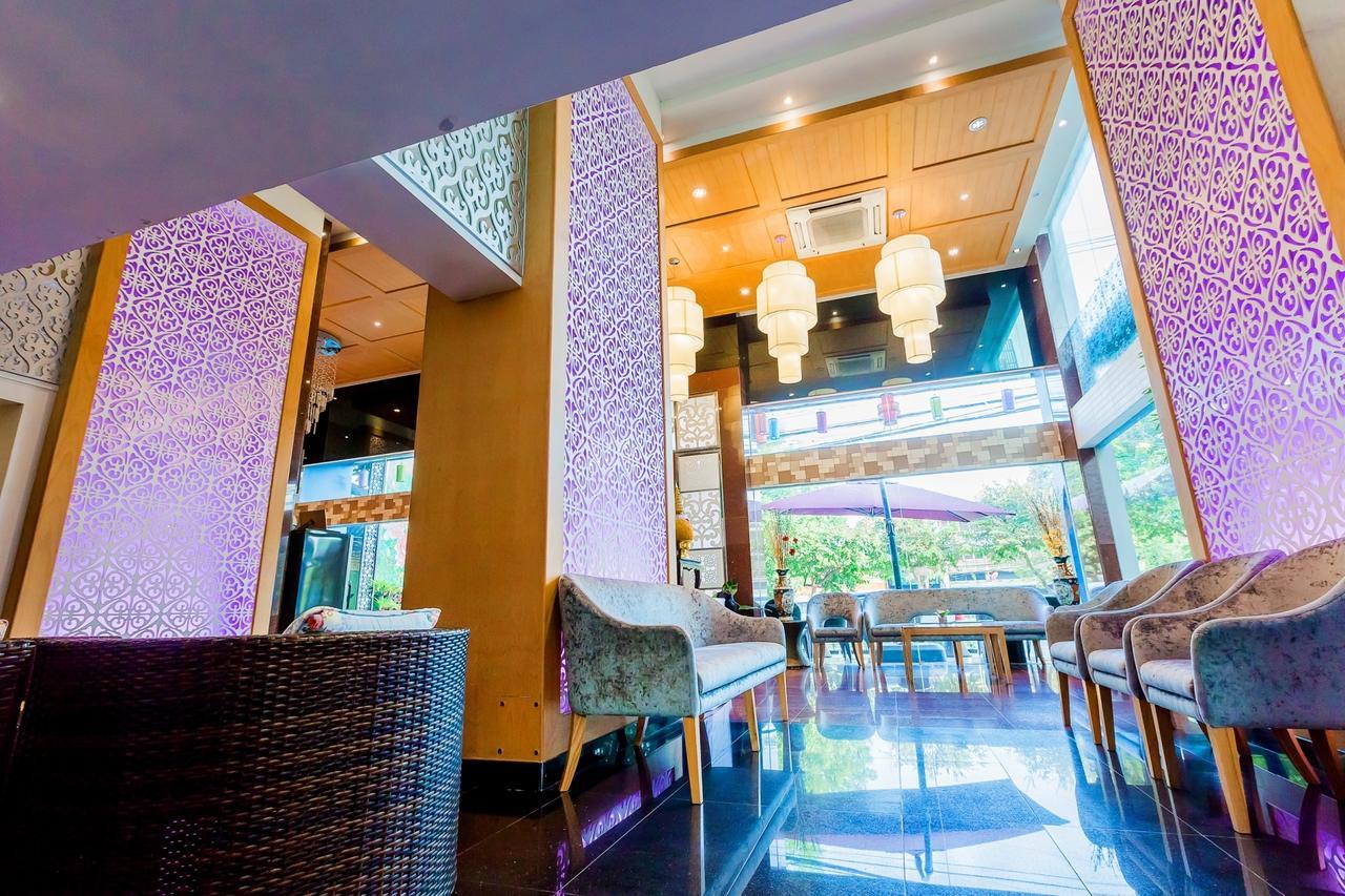 Hotel Roseate Chiang Mai