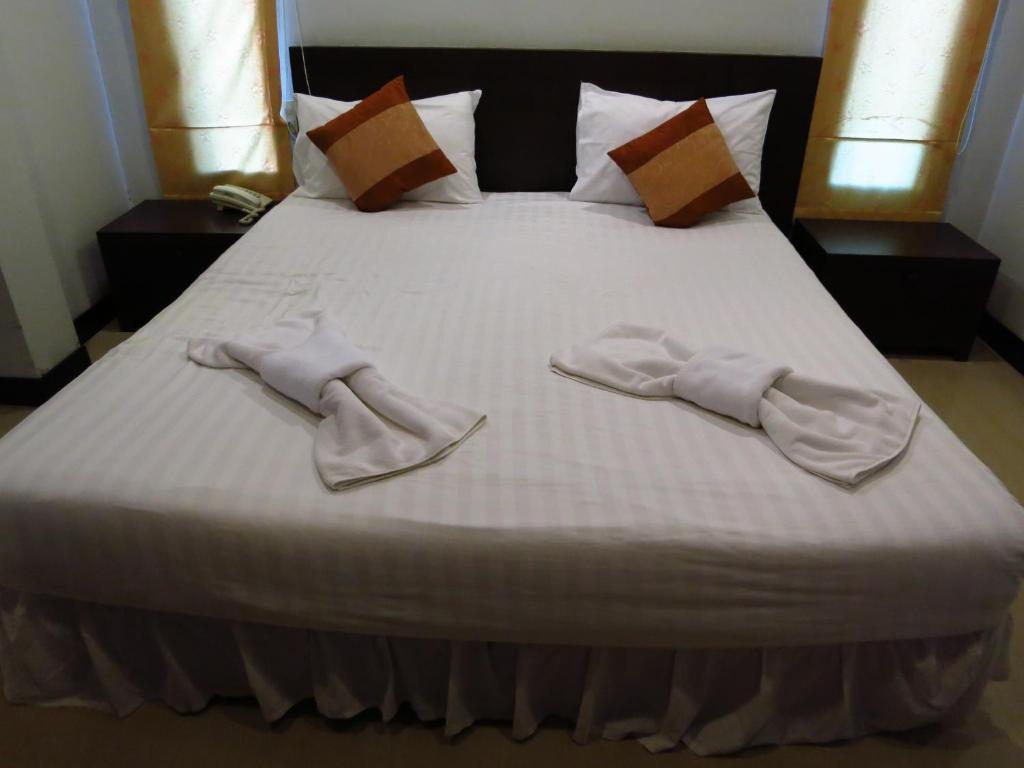 Napalai House & 3*