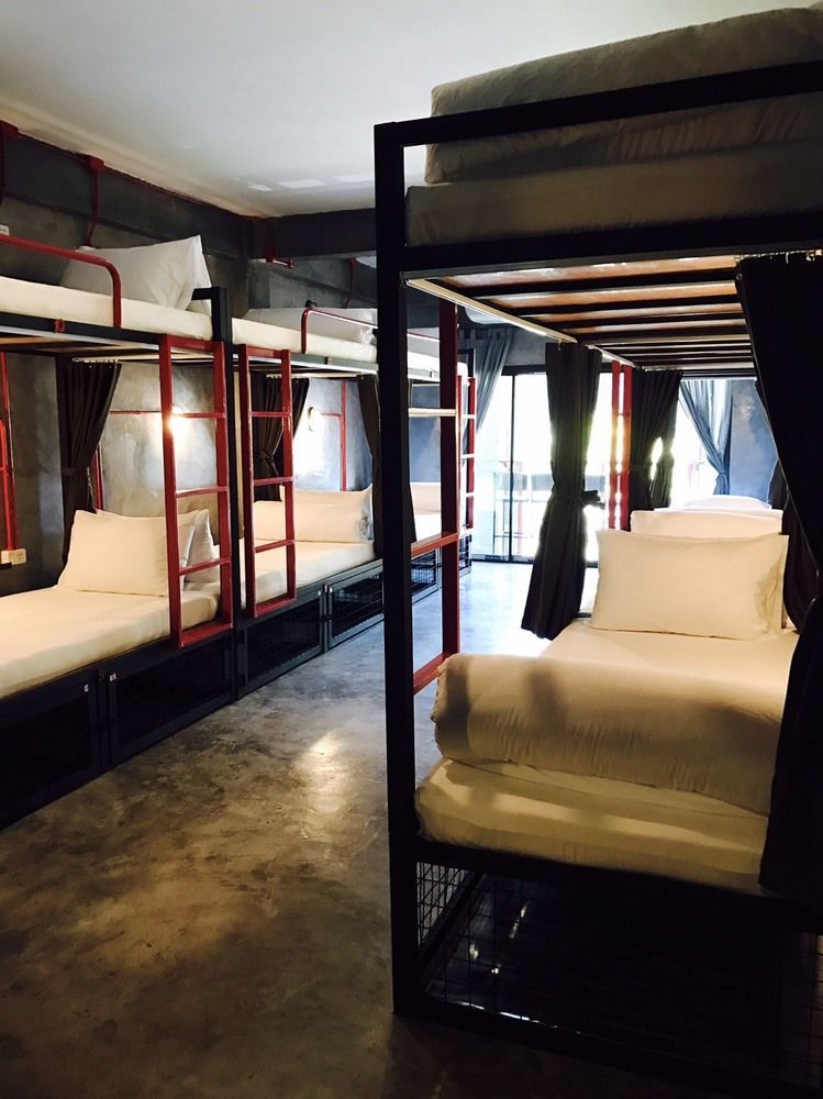 Hotel Sleeper 2*