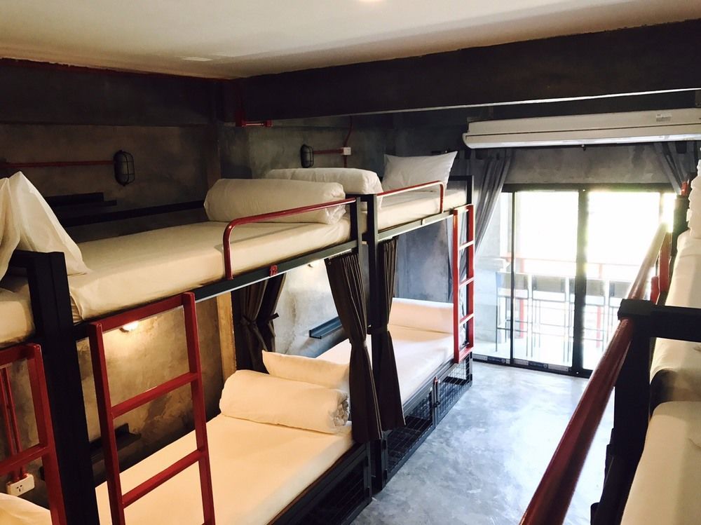 Hotel Sleeper